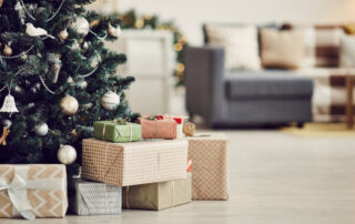 holiday home decor - Holiday Pest Prevention Tips